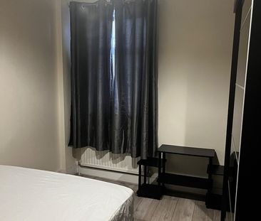 Room in a Shared House, Morley Road, E15 - Photo 2