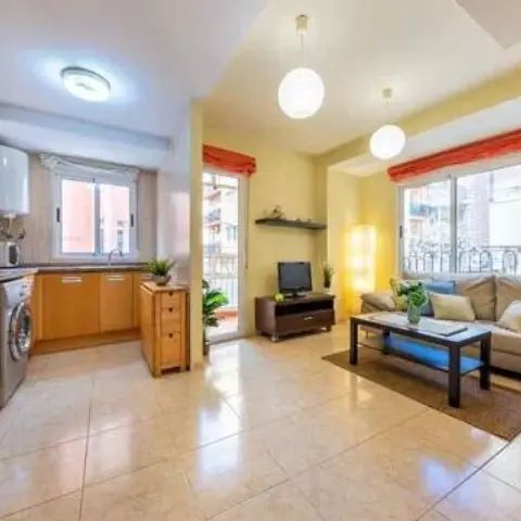 Piso en alquiler en Carolinas - Photo 1