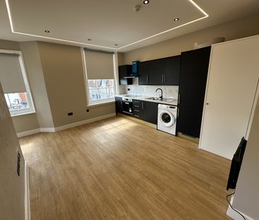 One-Bedroom Apartment - Photo 5