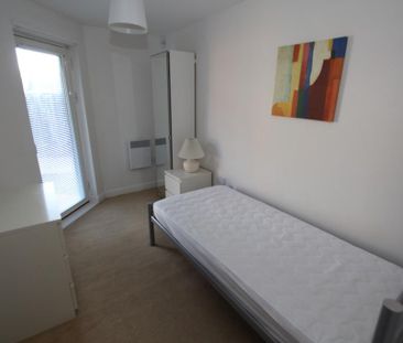 2 bedroom apartment to rent - Photo 6