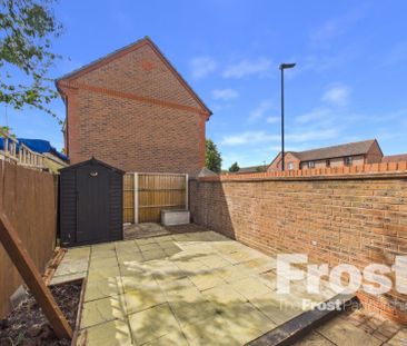 Kilross Road, Feltham, Middlesex,TW14 - Photo 6