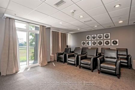 For Lease - 5010 Corporate Drive Unit# 405, Burlington, Ontario - Photo 2