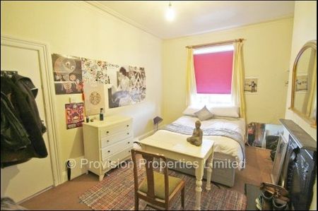 7 Bedroom near Leeds University - Photo 4