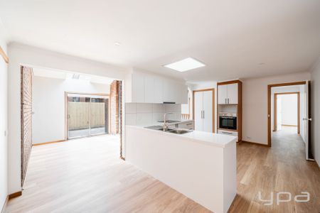 Comfortable Family Home in a Convenient Location - Photo 4