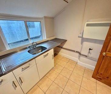 West Buckland, Wellington, Somerset - Photo 5