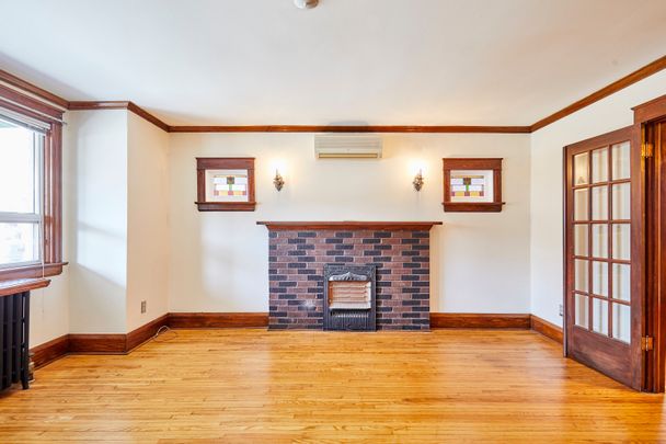 For Lease - 23 Hammersmith Avenue Unit# Main, Toronto, Ontario - Photo 1