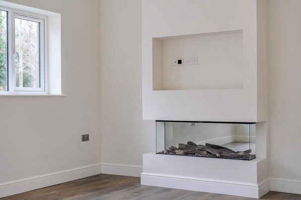 4 bedroom detached bungalow to rent - Photo 1