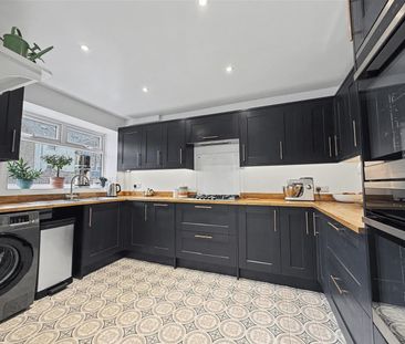 Elm View, Midsomer Norton, Radstock - Photo 5