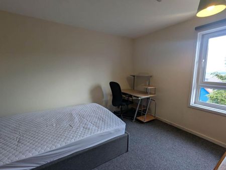 4 bedroom house to rent - Photo 2