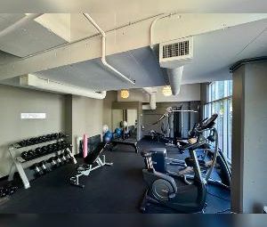 1 Bed 1 Bath Downtown Furnished Rental Edmonton - Photo 1