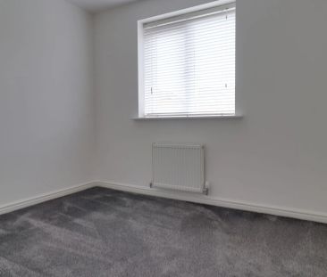 3 bed semi-detached house to rent in Fieldhouse Way, Stafford, ST17 - Photo 3