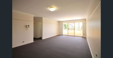 STUNNING, GREAT VALUE, APARTMENT FOR LEASE - Photo 2