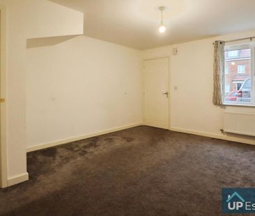 3 bedroom townhouse to rent - Photo 6