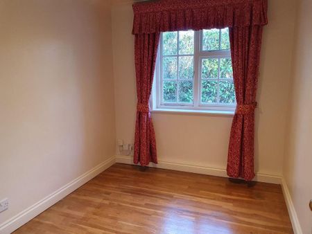 3 bedroom detached bungalow to rent - Photo 5