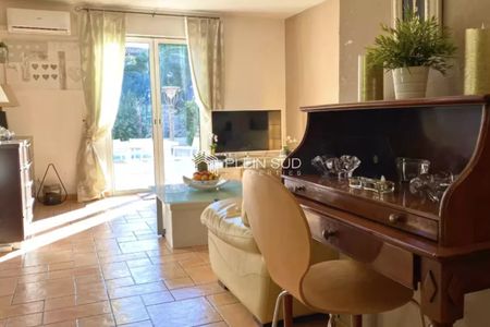 Au calme, dans un domaine fermé - Photo 4