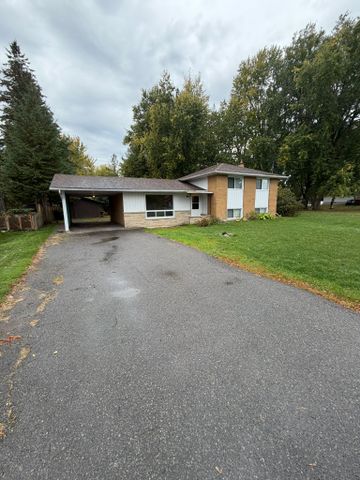 For Lease - 7 Lennox Street, Stittsville - Munster - Richmond, Ontario - Photo 2