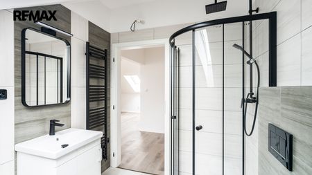 Pronájem bytu 2+kk v osobním vlastnictví 53 m², Praha 9 - Horní Počernice - Photo 3