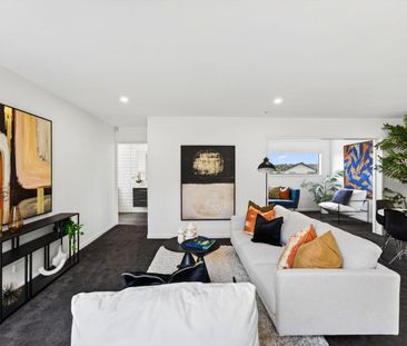 Castle on Castledine - Photo 1