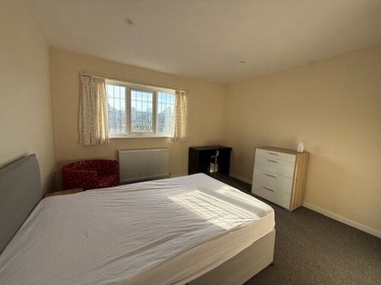 Springfield, Derby, DE23 - Photo 1