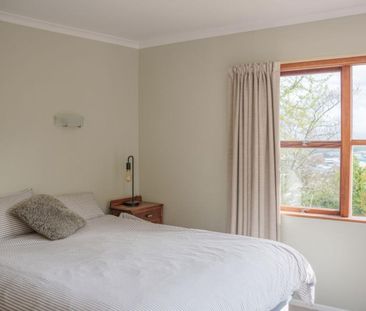 Sunny Elevated Home Near Tahunanui Beach – Privacy, Views and Chara... - Photo 6