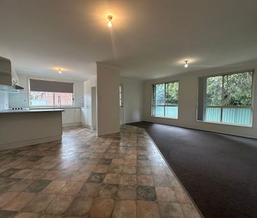 Complex Living With Space - Photo 3