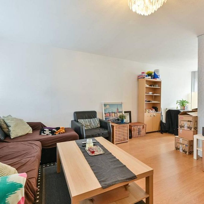 3 bedroom end of terrace house to rent - Photo 1