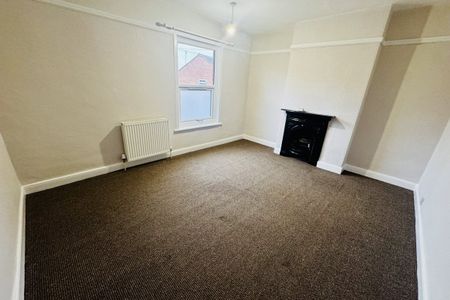 Cromwell Road - Photo 4