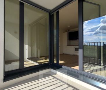 Pronájem bytu 1+kk 37 m2 - Fotografie 6