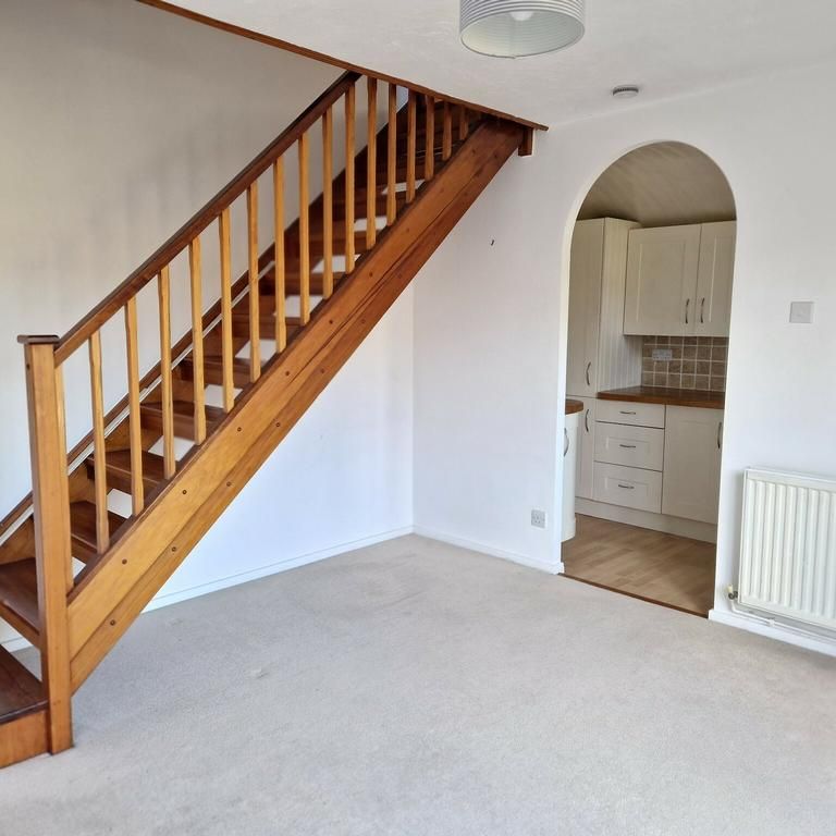 1 bedroom semi-detached house to rent - Photo 1