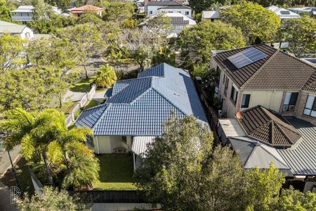 12 Laurence Street, Newmarket QLD 4051 - House For Rent | Domain - Photo 4