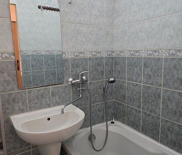 Pronájem bytu 2+kk 36 m² - Fotografie 4