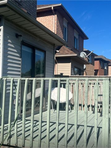 For Lease - 63 Cedar Wood Crescent, Brampton, Ontario - Photo 3