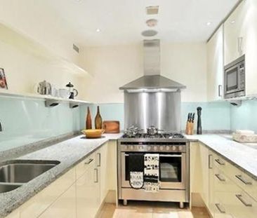 Young Street, Kensington, W8 5EH, London - Photo 6