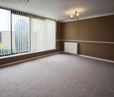 3 bedroom maisonette to rent - Photo 2