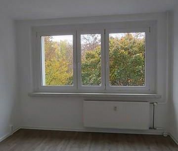 Schöne 2-Zimmerwohnung mit Balkon und Aufzug - Foto 1