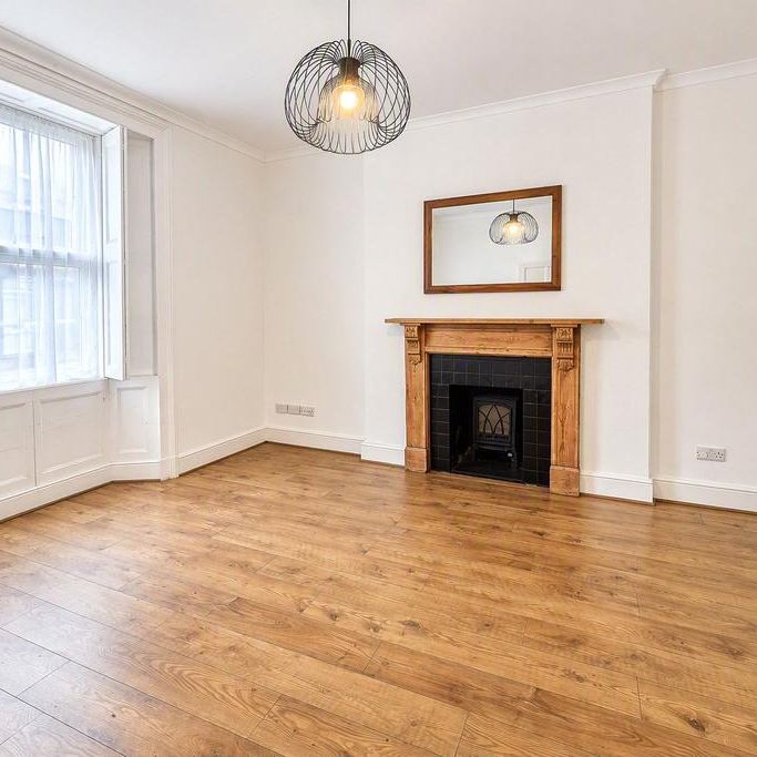 3 bedroom terraced house to rent - Photo 1