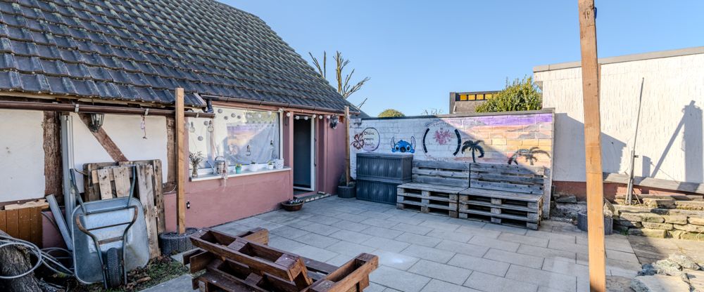 Ansicht von Zufahrt - Foto 1