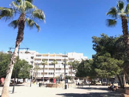 Alquiler de estudio en Calle Ramón Gallud, 222 - Photo 4