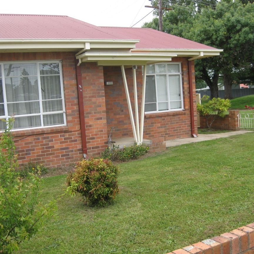 2/42 Walter Street, 2370, Glen Innes Nsw - Photo 2