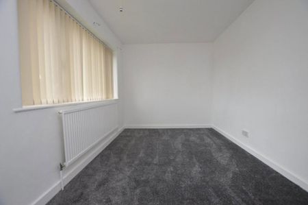 2 bedroom townhouse to rent - Photo 4