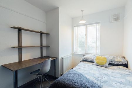 4 bedroom house to rent - Photo 3