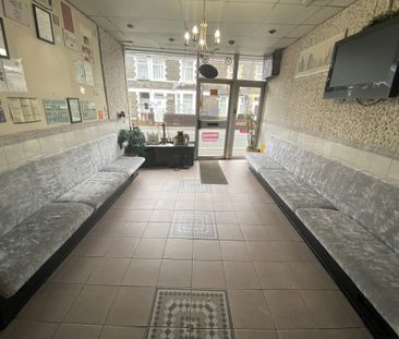 £1,083 PCM, Fully Fitted and Equipped A3 Licensed Takeaway with Off... - Photo 1