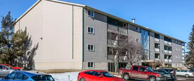 1 Bedroom suite In Adult only Walk-up | 1624 48 Street Northwest, Edmonton - Photo 1