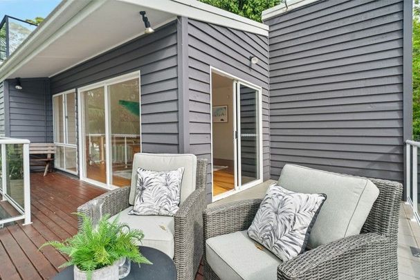 Versatile family entertainer in the heart of North Avoca - Photo 1