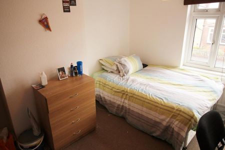 7 bedroom house to rent - Photo 3