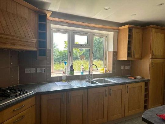 Batchwood Green, St Paul's Cray, Orpington, BR5 - Photo 1