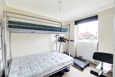 2 Bedroom Property to Rent - Photo 4