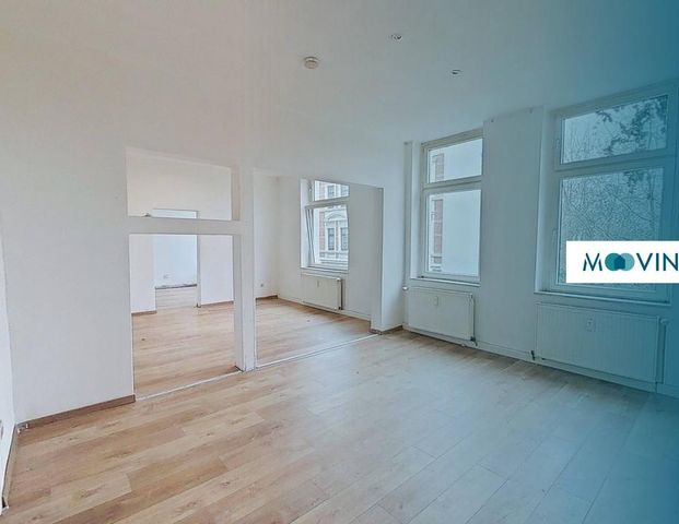 Weitläufige 4-Zimmer-Wohnung mit Tageslichtbad und Altbaucharme - Foto 1