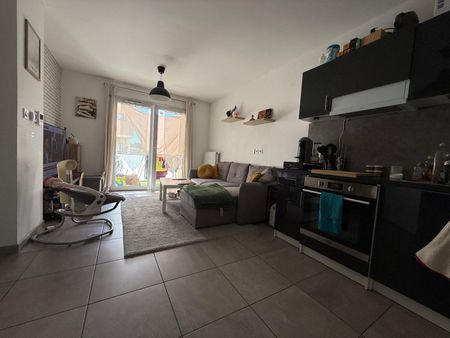 Location Appartement 2 pièces 40m² MEYZIEU 69330 - Photo 4