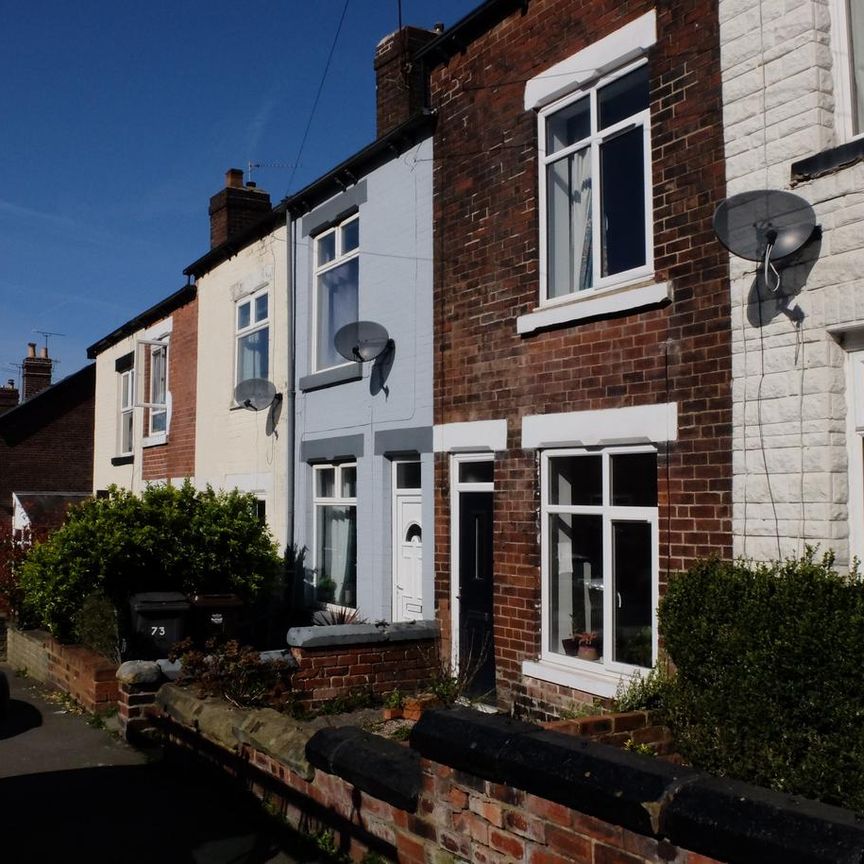 3 bedroom terraced house to rent - Photo 1